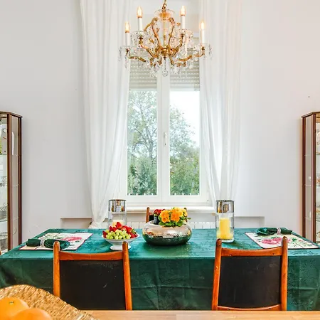 Design Camellia Apartment