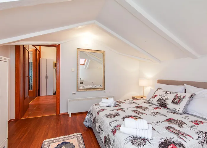 Design Camellia Apartament *